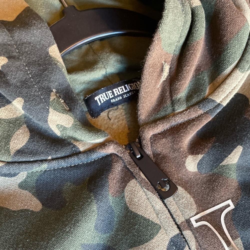 TRUE RELIGION Camo Zip Hoodie - Men’s Hoodies - Size M - Picture 5 of 6